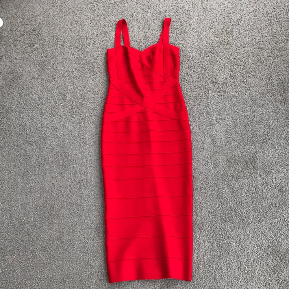 Red bodycon bandage dress